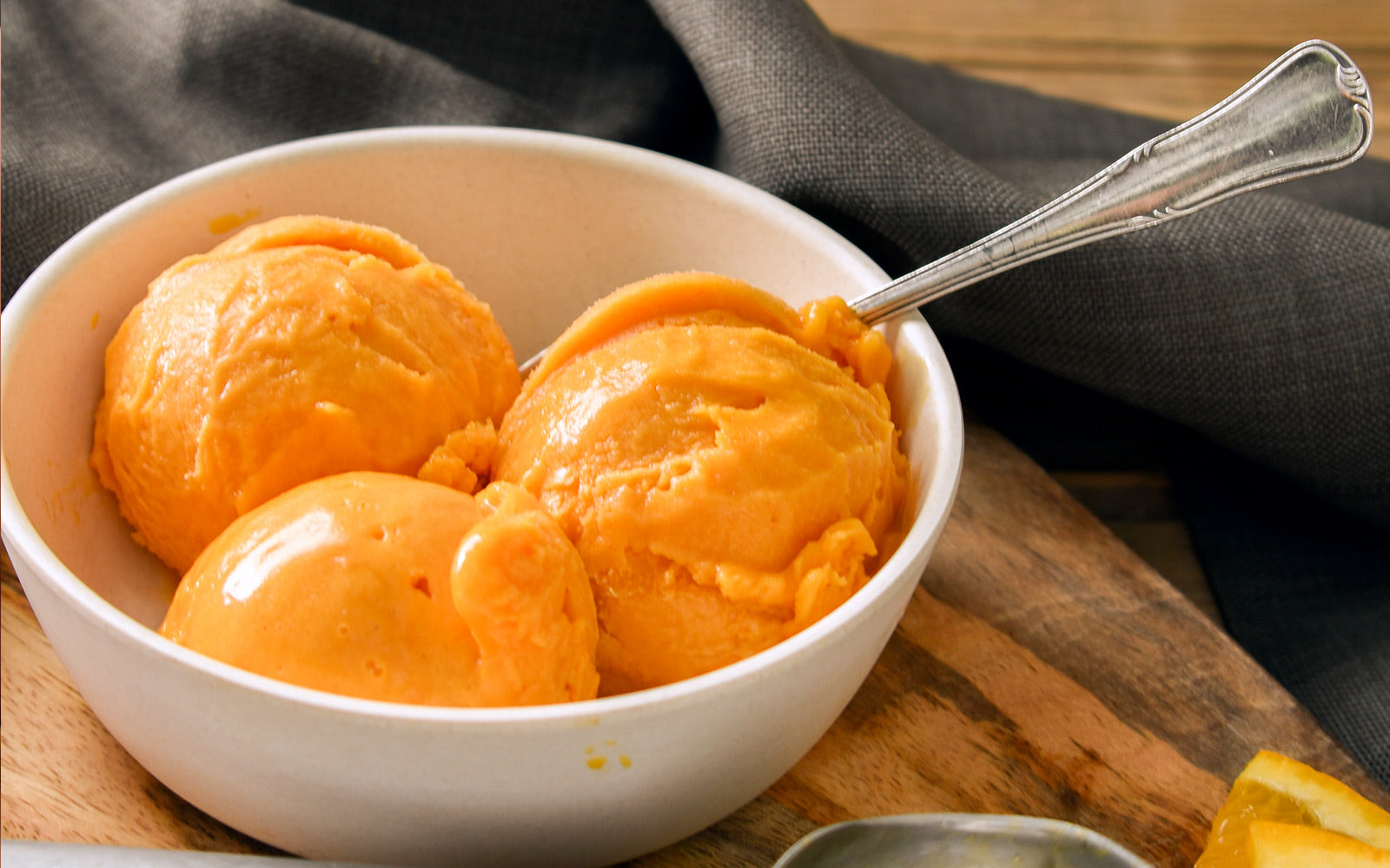 Sanddorn-Orangen Sorbet